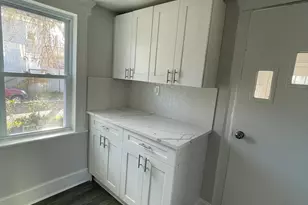 405 Myrtle Ave, Neptune Township, NJ 07753 - Photo 8