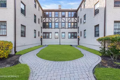 17 Leroy Place #2B, Red Bank, NJ 07701 - Photo 1
