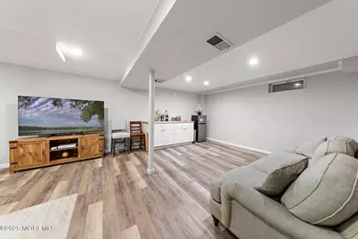 302 Helen Terrace, Neptune Township, NJ 07753 - Photo 24