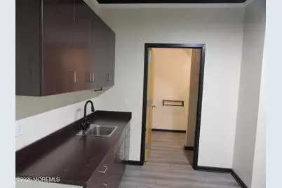 100 Lakeview Drive #1A, Monroe Township, NJ 08831 - Photo 10