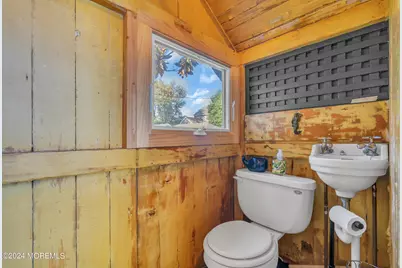 210 Roosevelt Avenue, Avon by the Sea, NJ 07717 - Photo 28