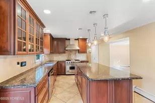 677 Overlook Ct, Brick, NJ 08724 - Photo 8