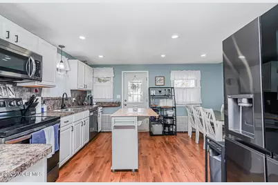 737 Prospect Avenue, South Amboy, NJ 08879 - Photo 8