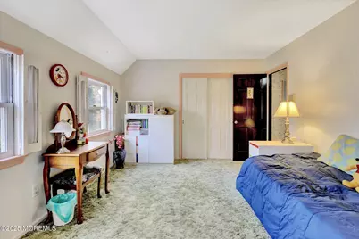 45 Galloping Hill Circle, Holmdel, NJ 07733 - Photo 32