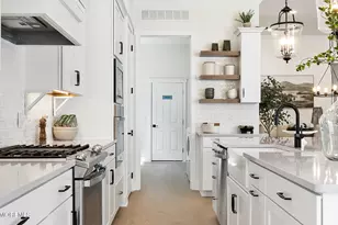 14 Moonflower Dr, Manalapan Township, NJ 07726 - Photo 6