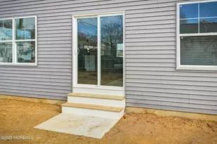 74 Manchester Ave, Keyport, NJ 07735 - Photo 14