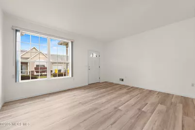 33 Deerchase Lane, Lakewood, NJ 08701 - Photo 10