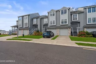 241 Schooner Cir, Neptune Township, NJ 07753 - Photo 2