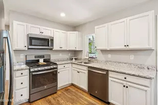 2412 Willow St, Point Pleasant, NJ 08742 - Photo 4