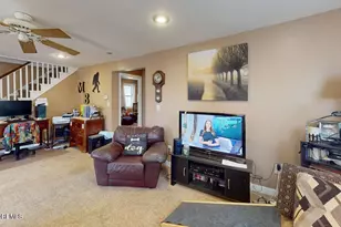 198 John St, West Creek, NJ 08092 - Photo 2