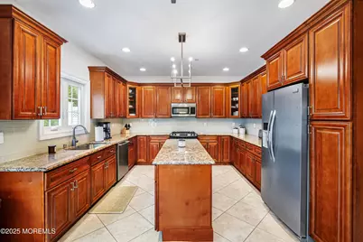 47 White Oak Lane, Aberdeen Township, NJ 07747 - Photo 20