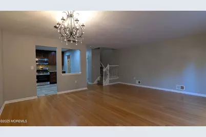 53 Thorne Lane, Matawan, NJ 07747 - Photo 6