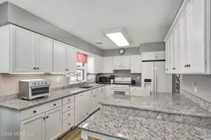 1541 Alpen Ln, Toms River Township, NJ 08755 - Photo 10