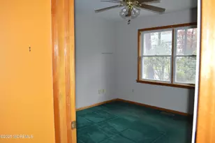 28 Spruce St, Waretown, NJ 08758 - Photo 6