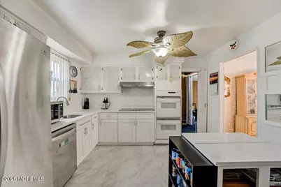 8 Knox Boulevard, Neptune Township, NJ 07753 - Photo 12