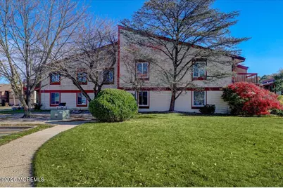 18 Northrup Drive #201, Brick, NJ 08724 - Photo 2