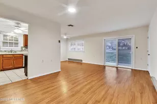 25 Whitman St, Brick, NJ 08724 - Photo 6