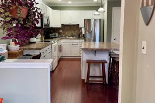 56 Largo San Nicola, Freehold, NJ 07728 - Photo 10