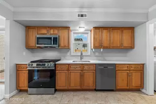 155 Zwolak Ct, South Plainfield, NJ 07080 - Photo 14