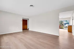 33 Poinsetta Ct, Lakewood, NJ 08701 - Photo 14