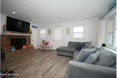 25 Beach Boulevard, Highlands, NJ 07732 - Photo 6