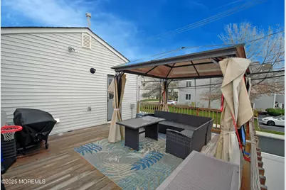 25 Beach Boulevard, Highlands, NJ 07732 - Photo 30
