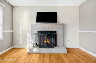 67 Victoria Pl, Red Bank, NJ 07701 - Photo 10