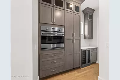 9 South Street, Sea Bright, NJ 07760 - Photo 14