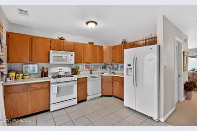 1312 Juniper Court, Monmouth Junction, NJ 08852 - Photo 6