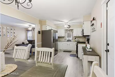 11 Oak Glen Road, Toms River Township, NJ 08753 - Photo 8