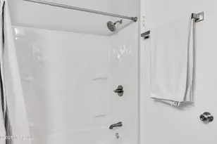 1703 Commons Dr, East Brunswick Township, NJ 08816 - Photo 28