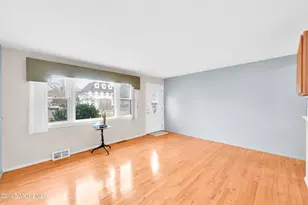 905 Wall Rd, Spring Lake, NJ 07762 - Photo 4