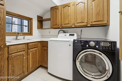 8 Aspen Court, Holmdel, NJ 07733 - Photo 26