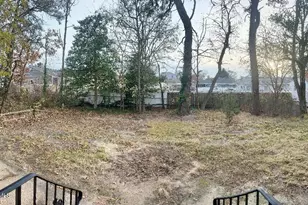 297 Cambourne Dr, Toms River Township, NJ 08753 - Photo 16