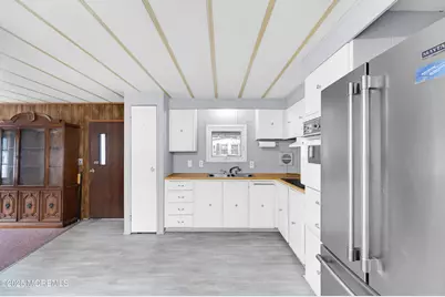 26 Raccoon Avenue, Whiting, NJ 08759 - Photo 8