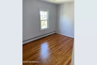 421 W Lincoln Avenue, Oakhurst, NJ 07755 - Photo 24