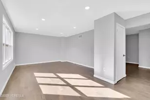 120 Mountainview Dr, Lakewood, NJ 08701 - Photo 6