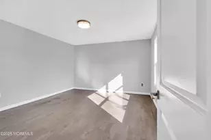 120 Mountainview Dr, Lakewood, NJ 08701 - Photo 10