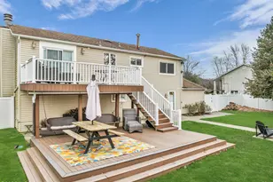 31 Winthrop Dr, Manalapan Township, NJ 07726 - Photo 32