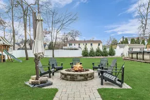 31 Winthrop Dr, Manalapan Township, NJ 07726 - Photo 28