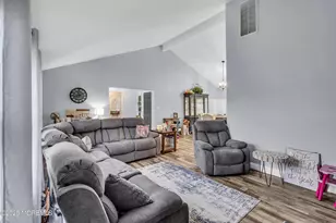 111 Greenwood Ln, Forked River, NJ 08731 - Photo 8