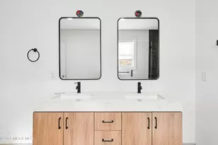 3 Green Oak Blvd, Middletown, NJ 07748 - Photo 38