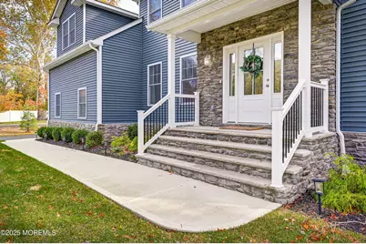 3 Green Oak Boulevard, Middletown, NJ 07748 - Photo 4