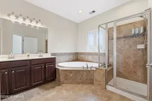 27 Pate Dr, Middletown, NJ 07748 - Photo 20