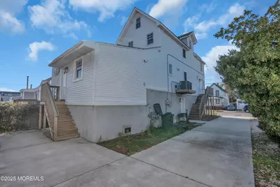 113 W Roberts Avenue, Wildwood, NJ 08260 - Photo 30