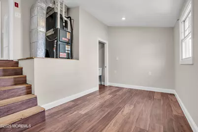 113 W Roberts Avenue, Wildwood, NJ 08260 - Photo 16