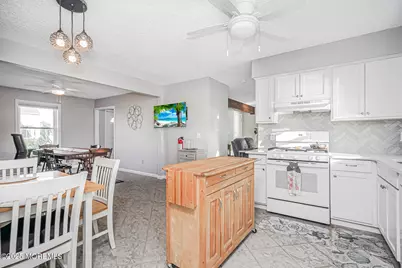 1001 Painter Pt, Lanoka Harbor, NJ 08734 - Photo 24