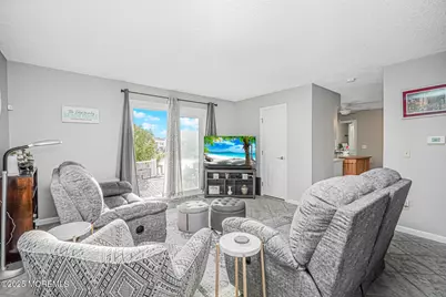 1001 Painter Pt, Lanoka Harbor, NJ 08734 - Photo 18