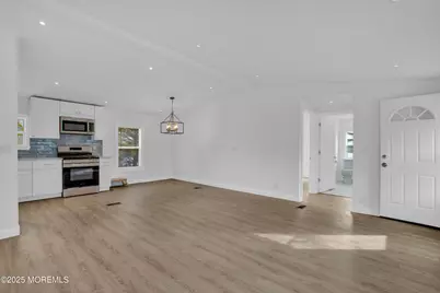 301 Kenwood Court, Whiting, NJ 08759 - Photo 6
