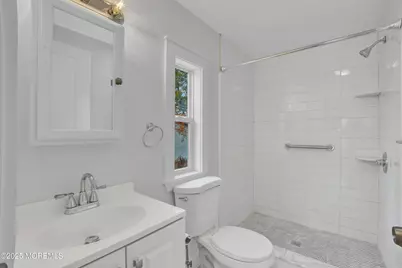 301 Kenwood Court, Whiting, NJ 08759 - Photo 14